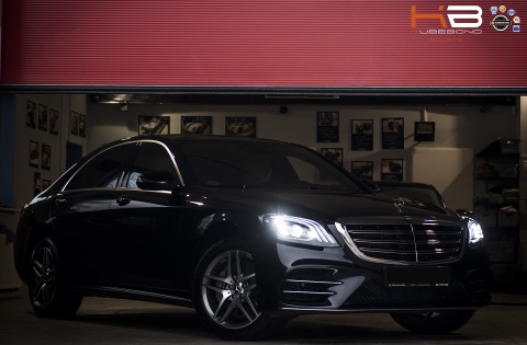 Mercedes S560